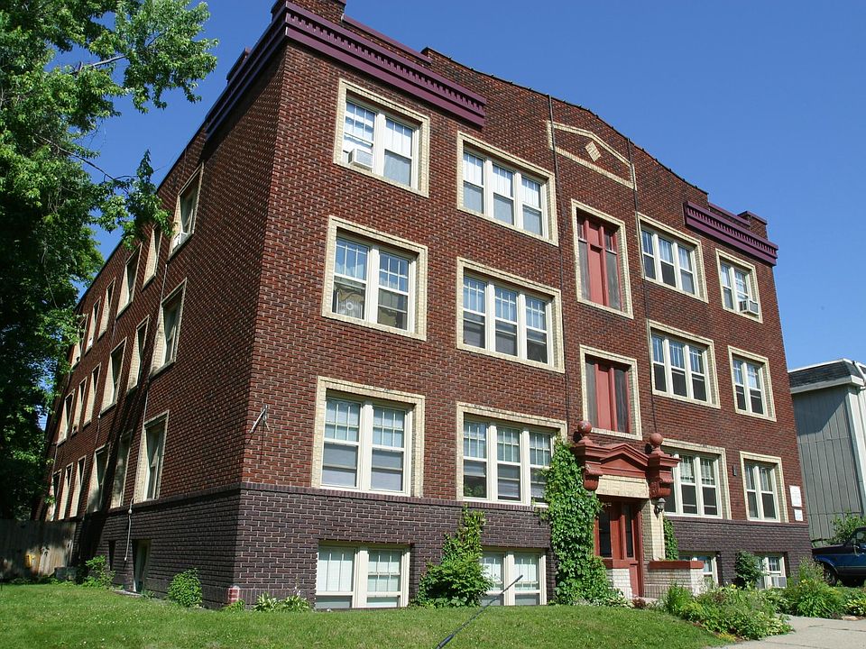 1st image of 2012 Garfield Ave S #1