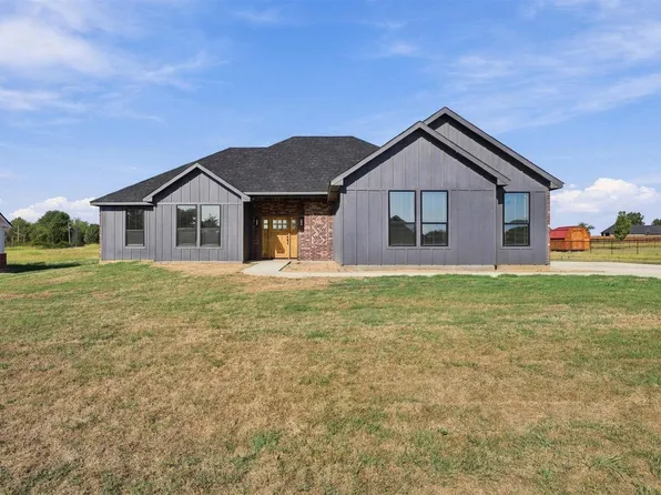 63 Pecan Ridge Rd, Durant, OK 74701