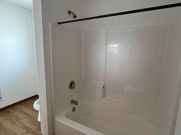 19 Chalfant Ave — Photo 6