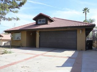 19520 Arcadia St, Corona, CA 92881