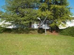 15001 Meadows Rd, White City, OR 97503