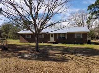 20 Riley Rd, Dothan, AL 36301