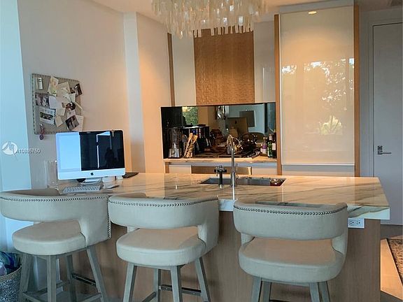 2nd image of 2831 S Bayshore Dr Unit 607