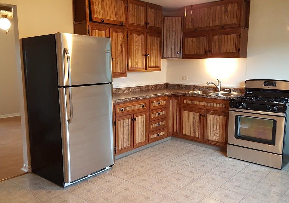 2nd image of 22114 Belmont Rd