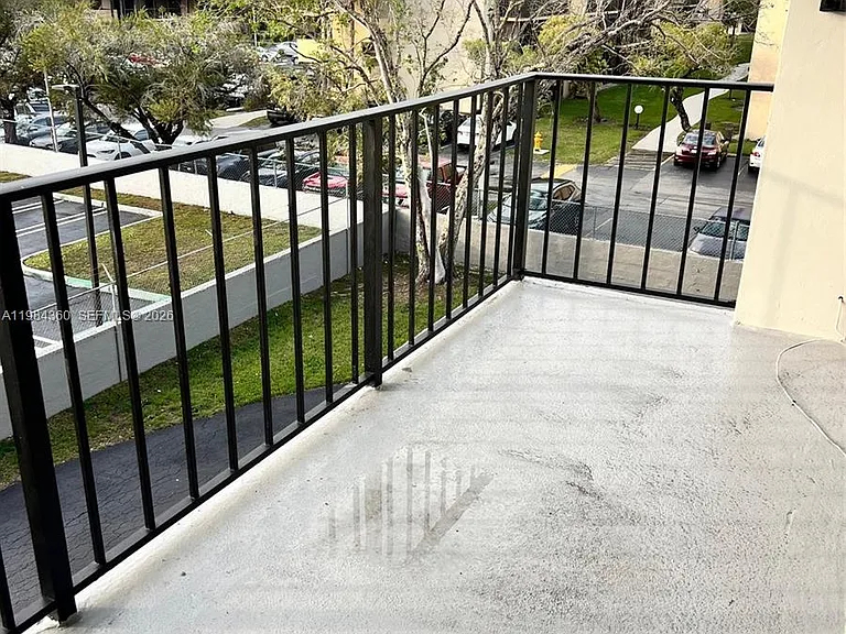 10431 N Kendall Dr #D314 — Photo 13