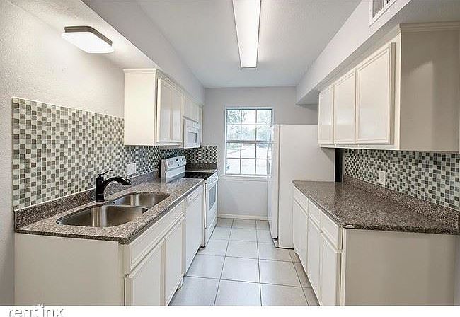 12666-rip-van-winkle-dr-unit-6-houston-tx-building-photo(3)