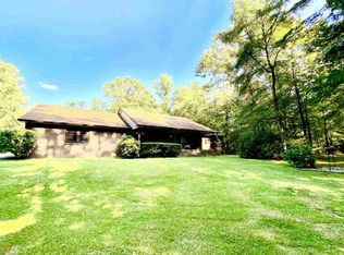 401 Clearwater Rd, Sharpsburg, GA 30277