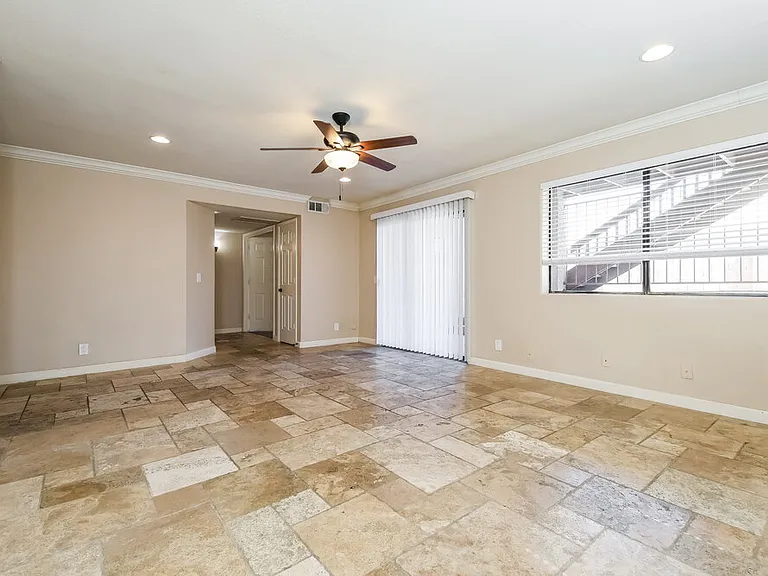 1522 W Del Rio St — Photo 6