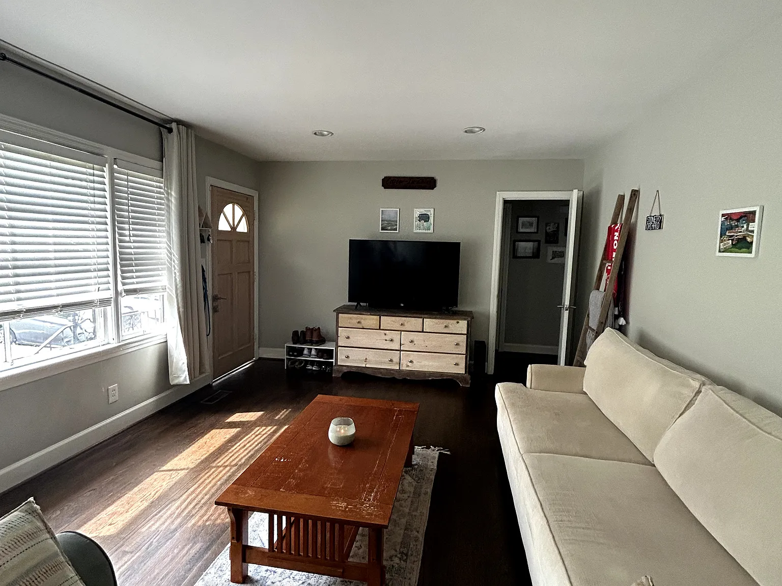 3 bed, 1457 sqft, $2,200 — Photo 3