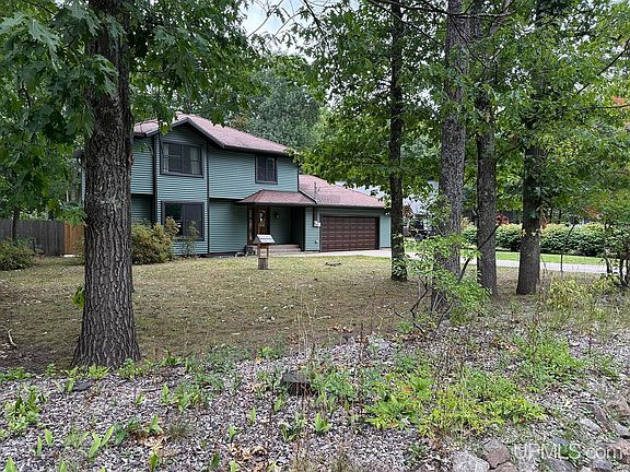 2nd image of 51 Stonegate Dr