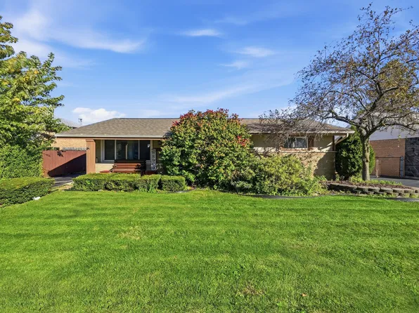 7639 Stickney Ave, Bridgeview, IL 60455