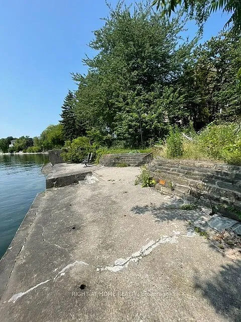 4 bed, $6,000 — Photo 2