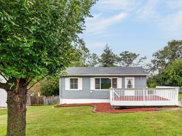 606 Cutler Ave, Des Moines, IA 50315