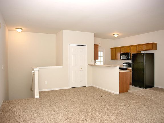 5th image of 5747 Norway Spruce Dr