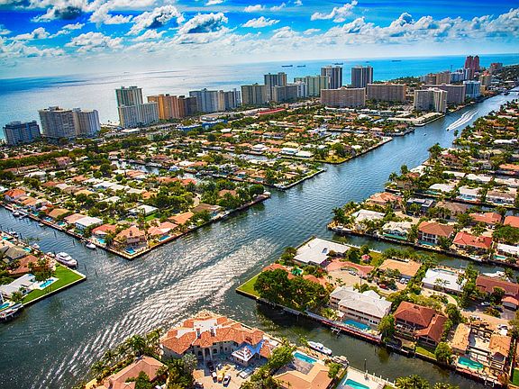 Close proximity to Fort Lauderdale.
