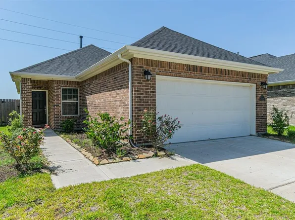 7422 French Quarter Court, Fulshear, TX 77441