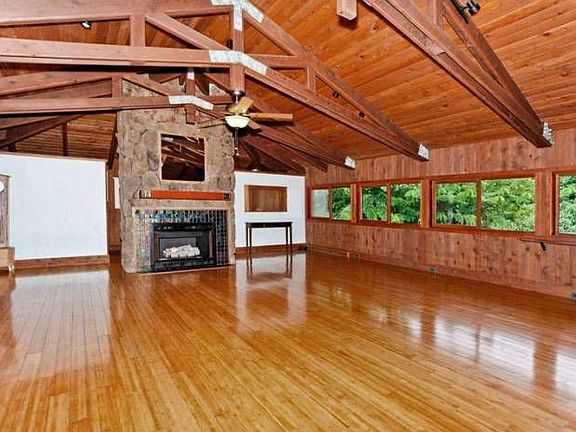 upstairs living area