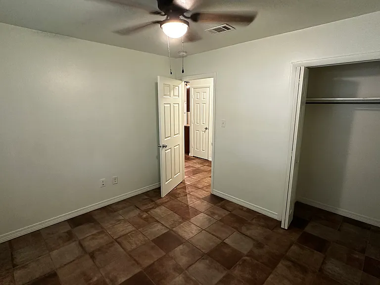 6919 N Palafox St #2 — Photo 8