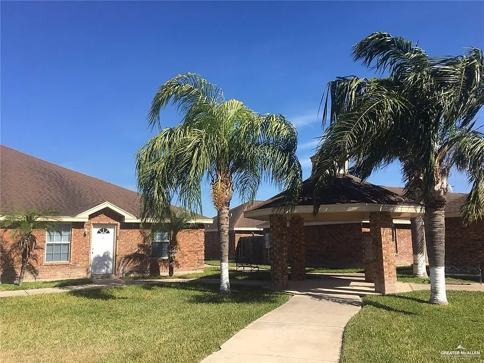 2501 Toledo Ave #17