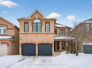 11 Malka Gate, Vaughan, ON L4J 8H4