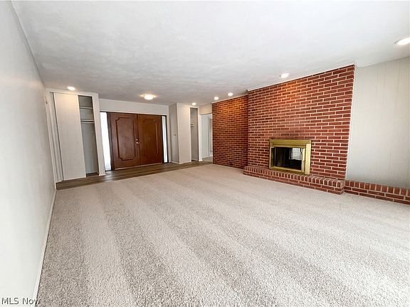 3rd image of 5896 Mills Creek Ln