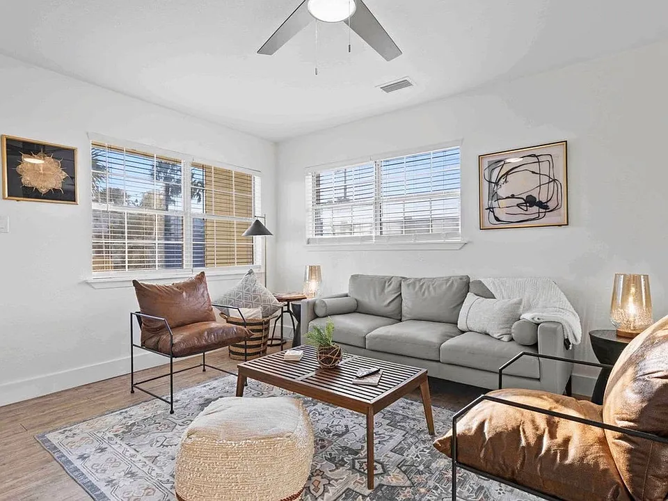 209 Angelfish Ave #ID1502032P