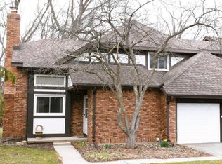 1216 N Gammon Rd, Middleton, WI 53562