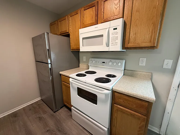 5305 Currituck Ln — Photo 6
