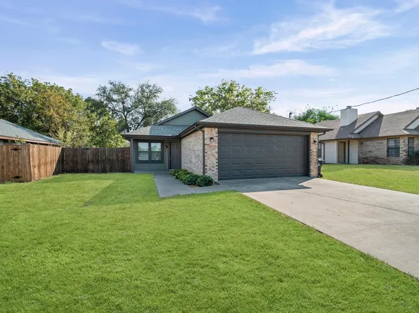 2812 Paisley St, Denton, TX 76209