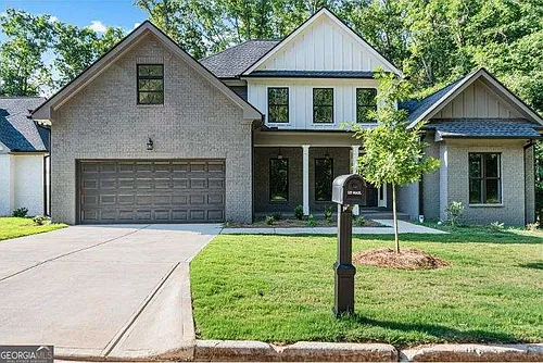 370 Ansley Dr Photo 1