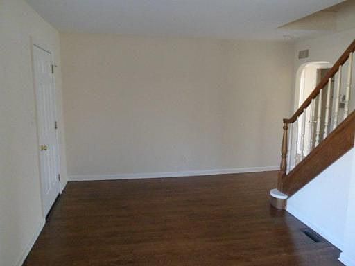 2nd image of 26273 W Grand Ave