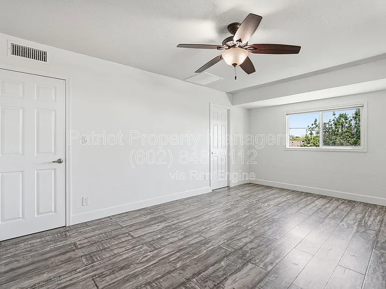 207 E El Caminito Dr — Photo 17