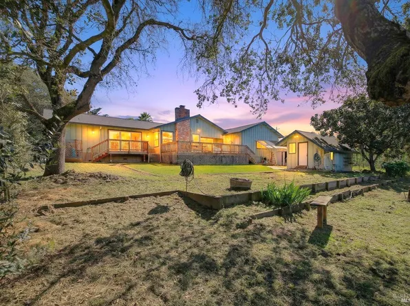 445 Marshall Avenue, Petaluma, CA 94952