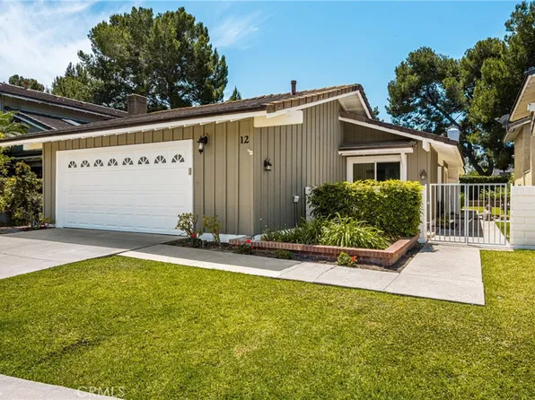 12 Blackswan, Irvine, CA 92604