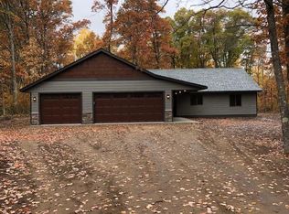 22185 Crystal Ct, Merrifield, MN 56465