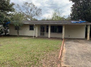 6557 Oakcrest Rd, Milton, FL 32570