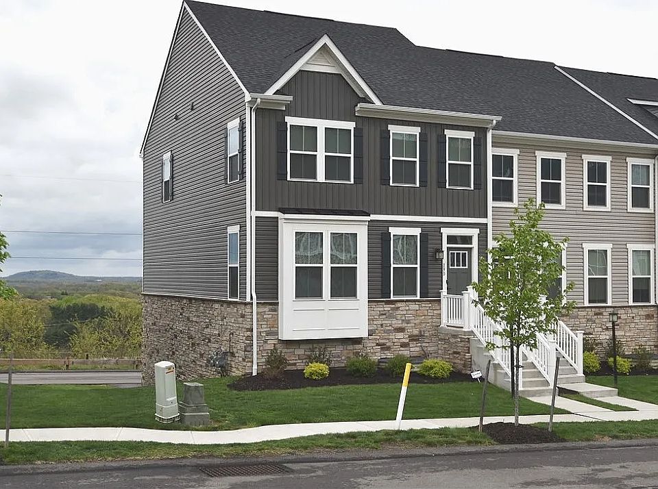 1st image of 190 Moyer Hill Dr