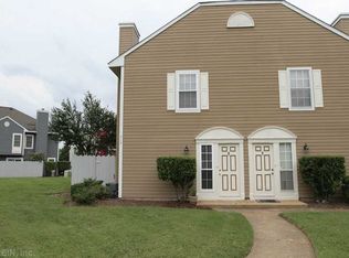 713 Ridge Cir, Chesapeake, VA 23320