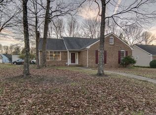 1922 Cherring Ln, Charlotte, NC 28262
