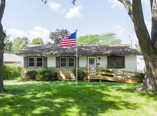 2426 Butlin Dr, Beloit, WI 53511