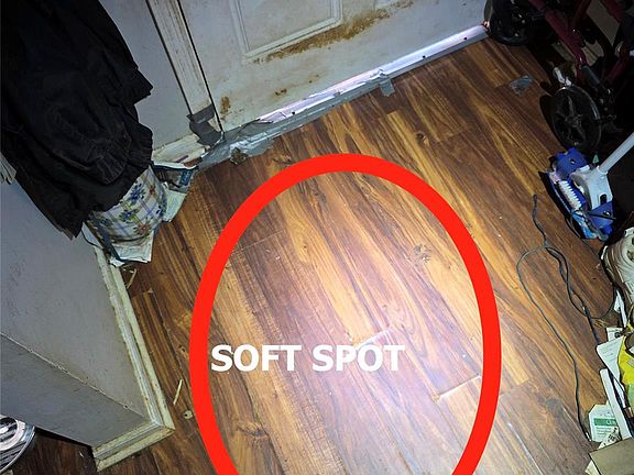 3rd image of 3504 Colony Rd APT P