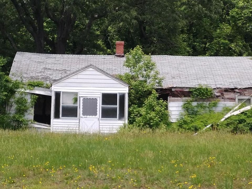 2nd image of 23929 Hollywood Rd