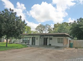 1106 Florence St, Castroville, TX 78009