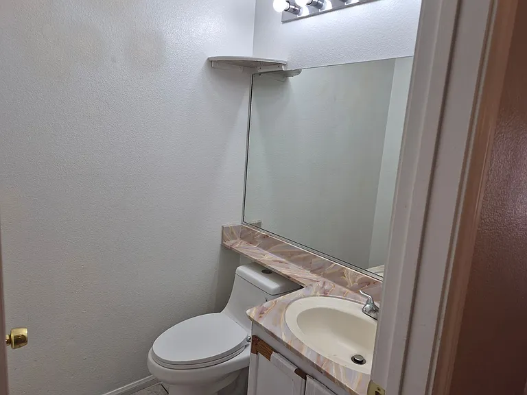 812 Bow Creek Ln — Photo 9