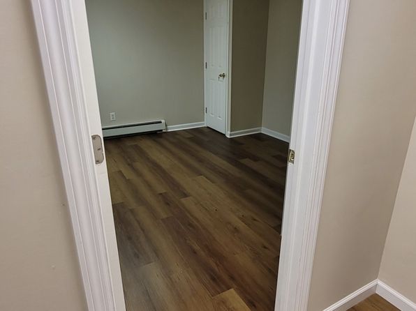 (undisclosed Address)