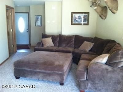 2nd image of 1109 Thomas Dr NE