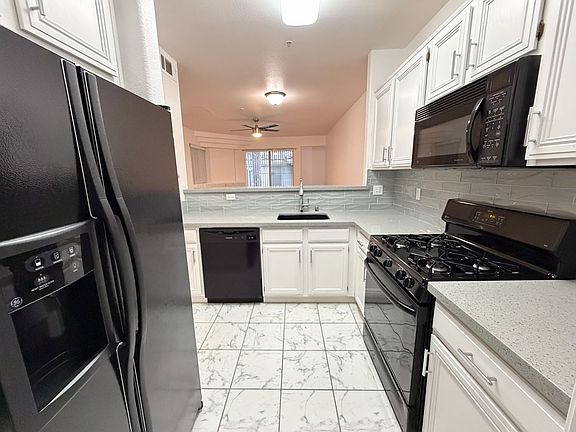 3rd image of 7135 S Durango Dr Building 203-9
