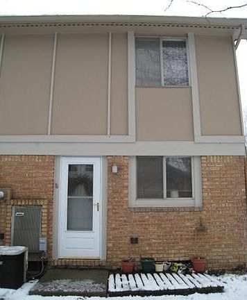 3rd image of 2173 E Trafalger St