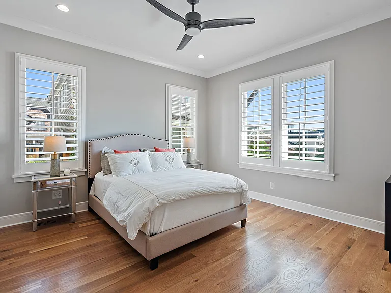 514 Hobbs Creek Dr — Photo 28