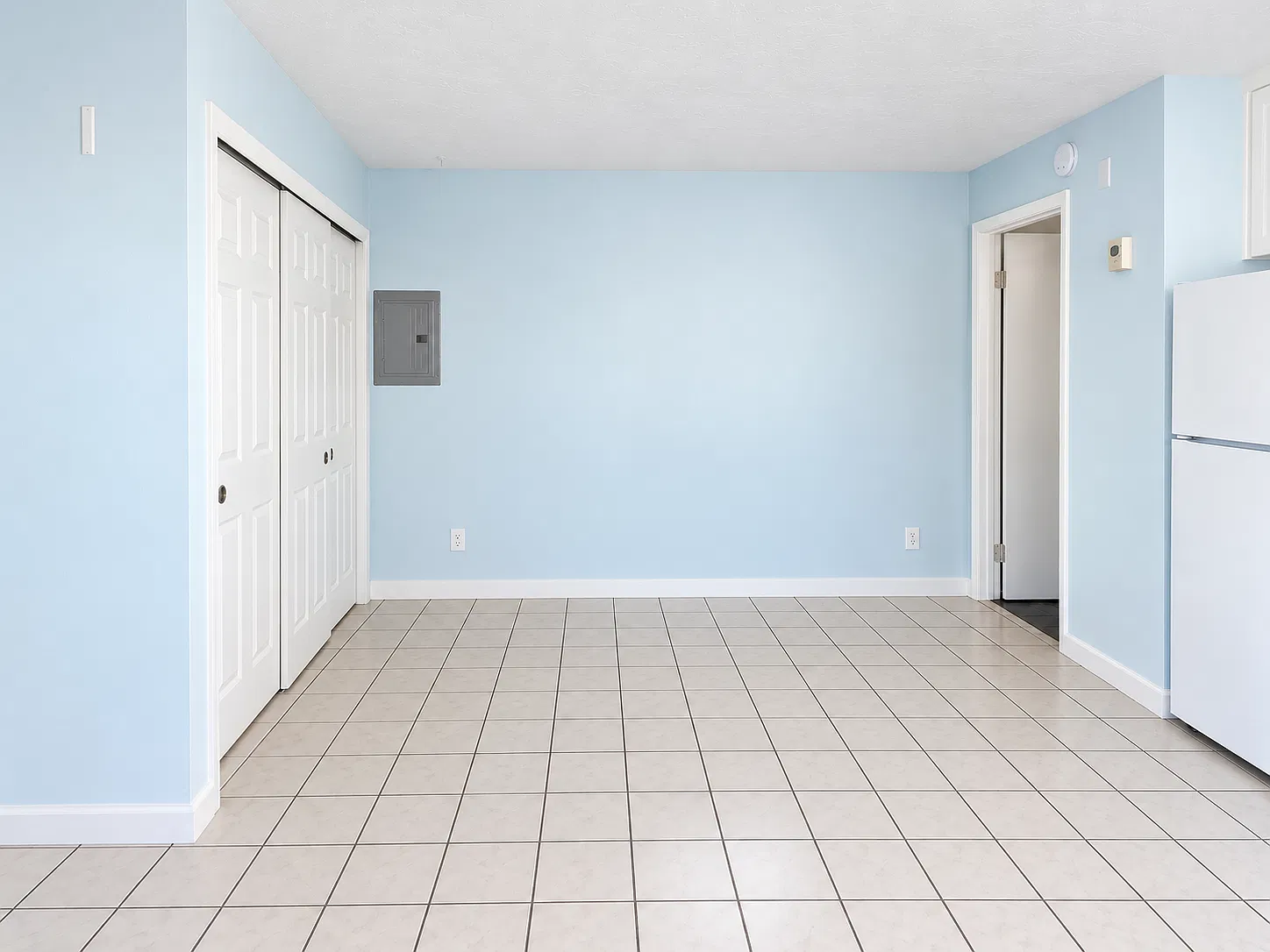 Studio, 360 sqft, $2,795 — Photo 2